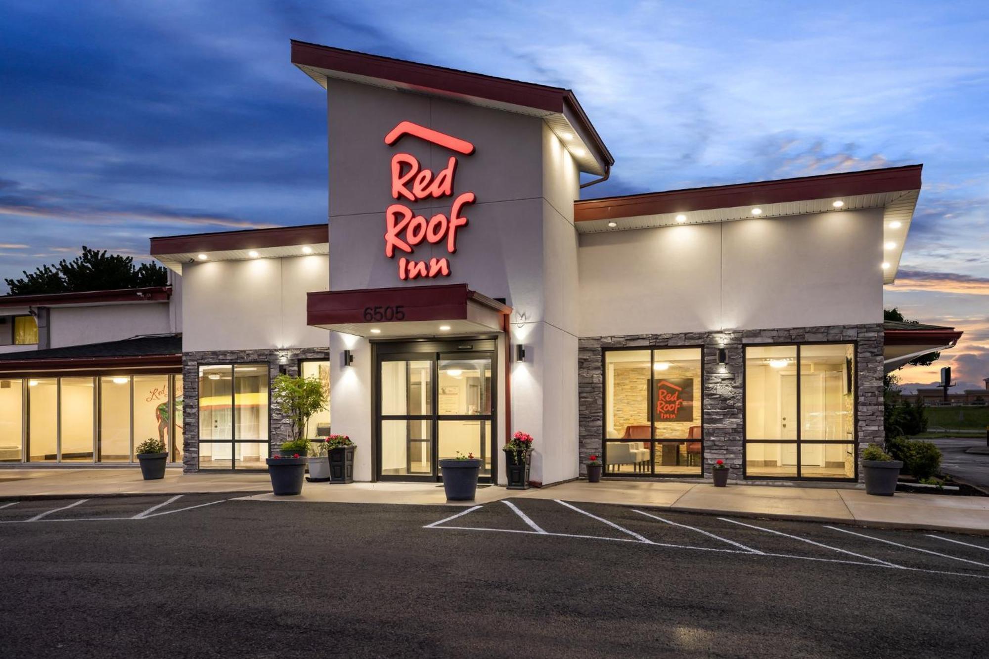 Red Roof Inn Niagarafallen Exteriör bild